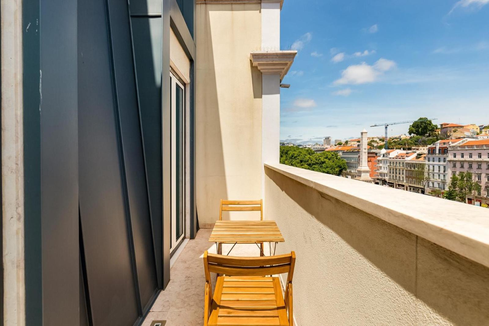 Ave Liberdade Restauradores Deluxe *